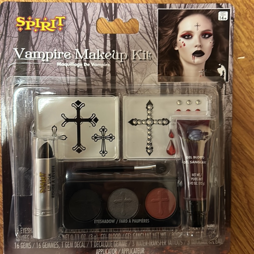 Brand new Spirit Vampire make up kit